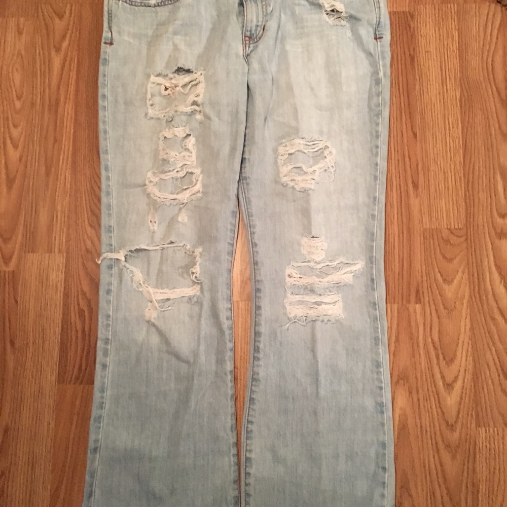 Light Wash Jeans